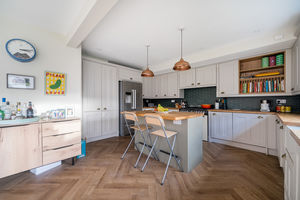 Photo 19- click for photo gallery